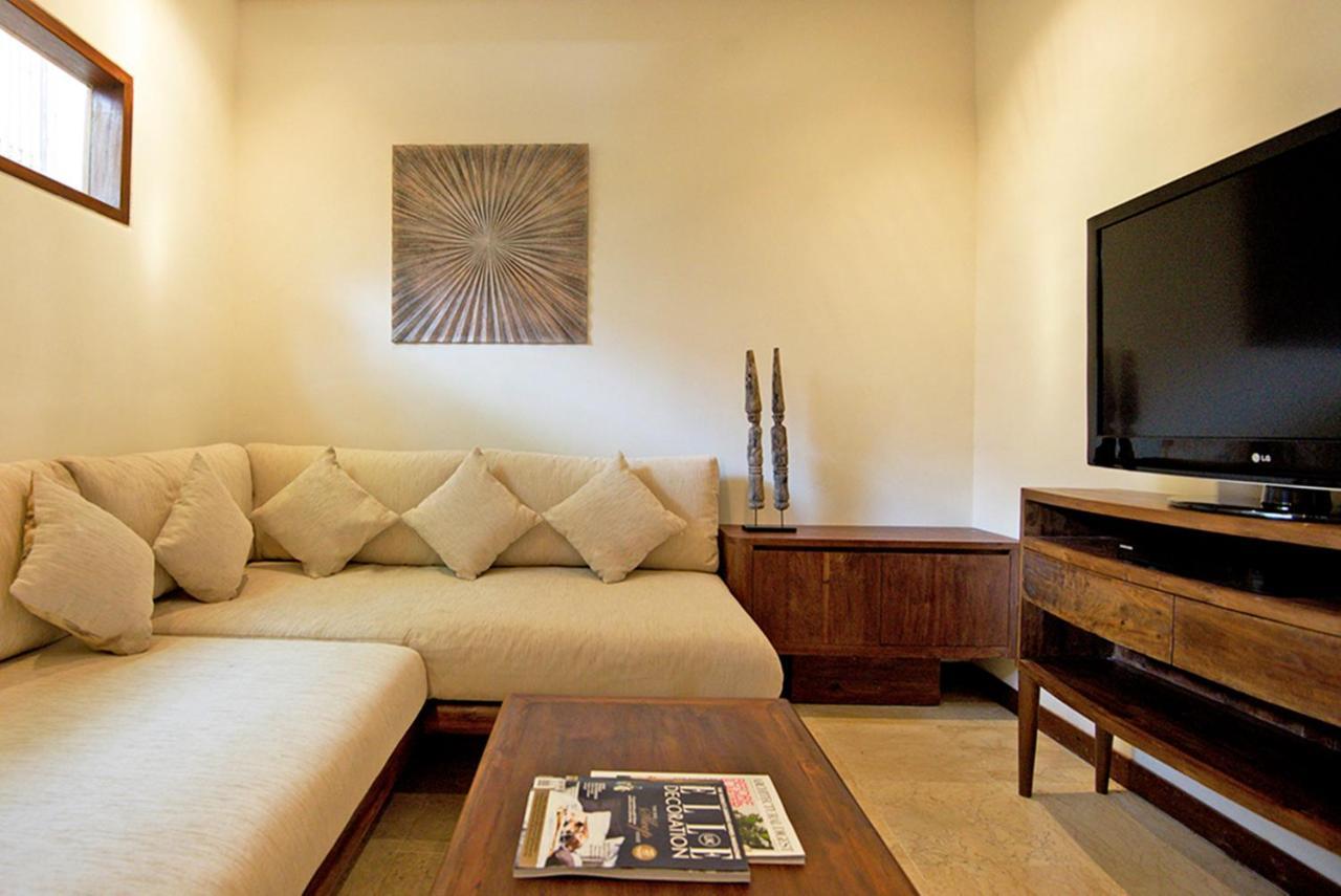 Villa Kubu Seminyak Экстерьер фото