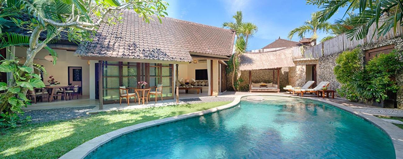 Villa Kubu Seminyak Экстерьер фото