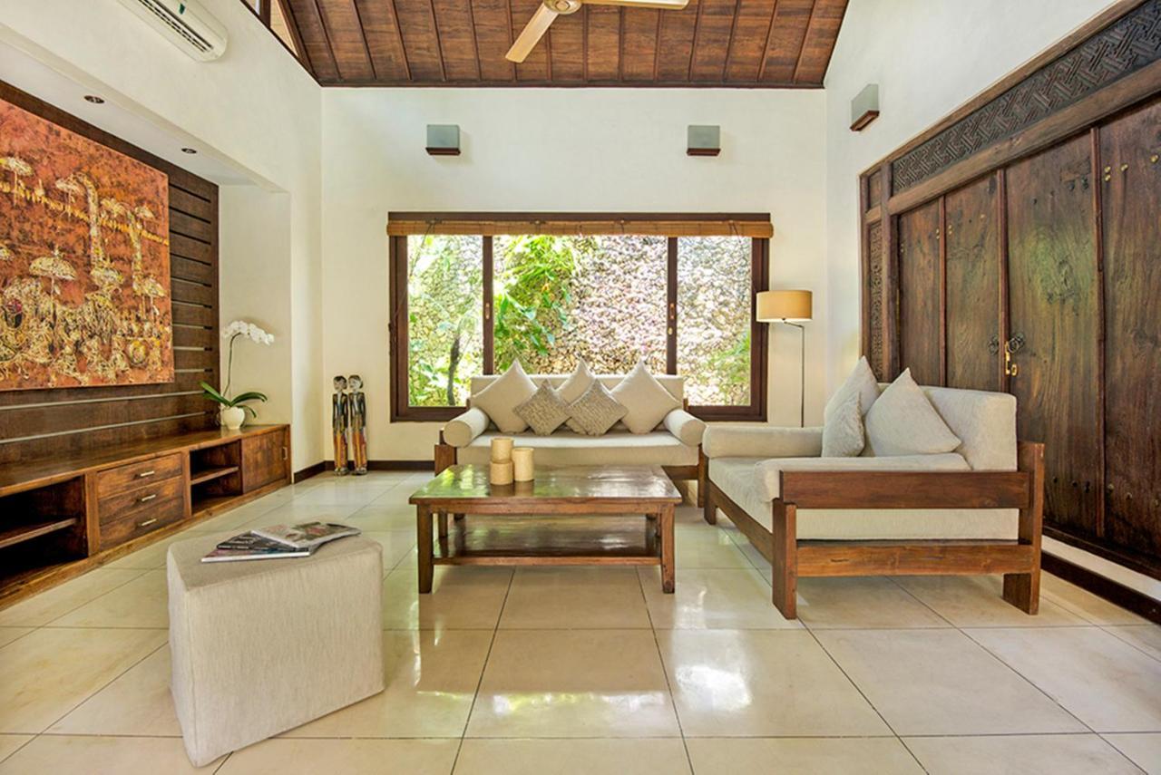 Villa Kubu Seminyak Экстерьер фото