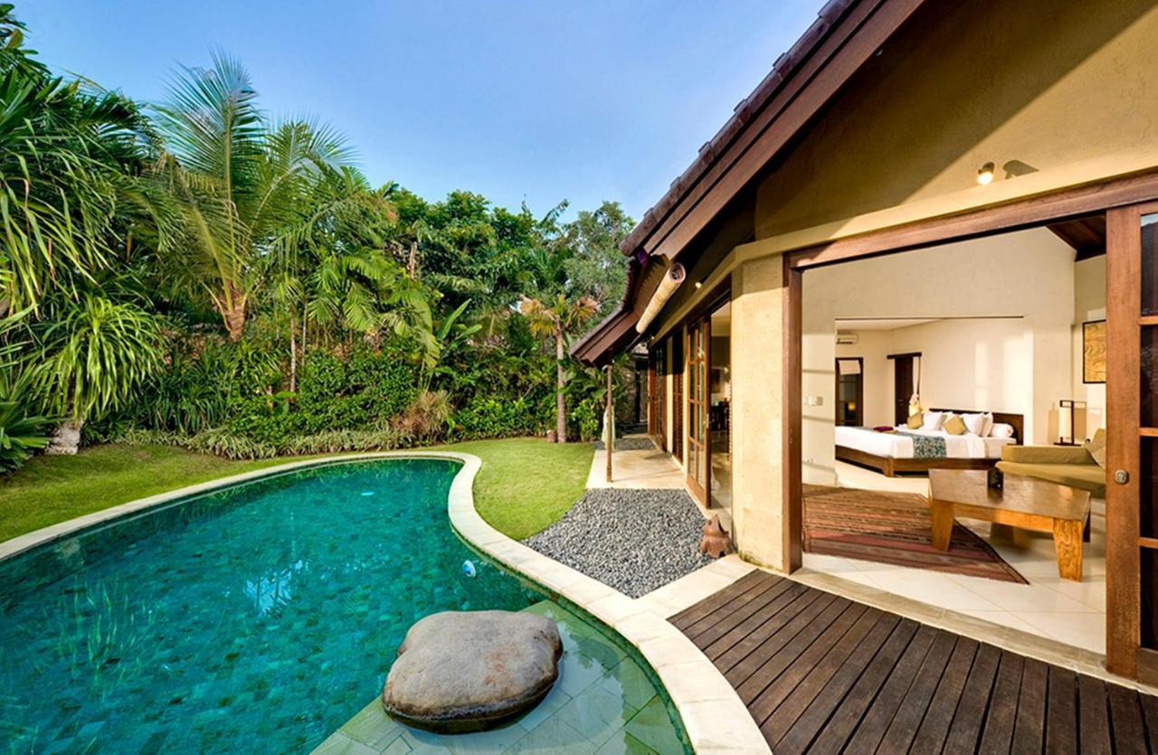 Villa Kubu Seminyak Экстерьер фото