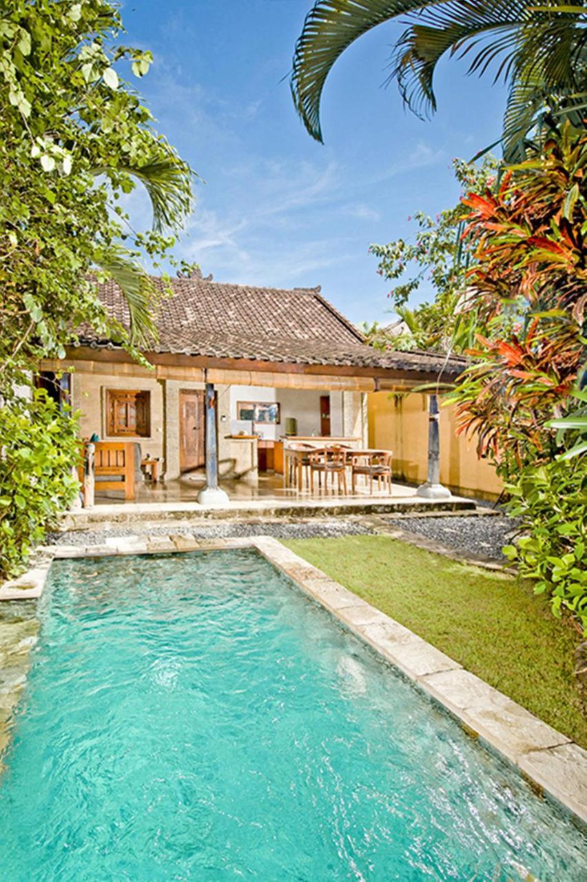 Villa Kubu Seminyak Экстерьер фото